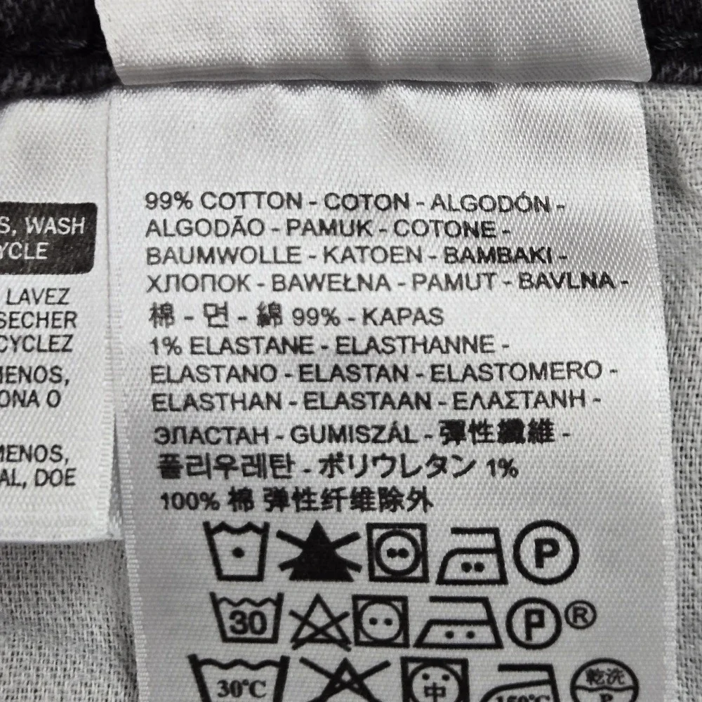 Levis *please carefully
